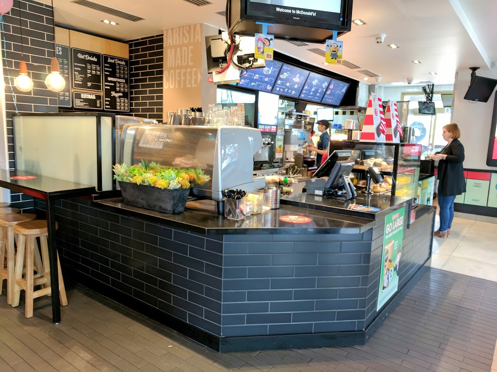 McDonalds Quakers Hill | meal takeaway | 458 Quakers Hill Pkwy, Quakers Hill NSW 2763, Australia | 0298374411 OR +61 2 9837 4411