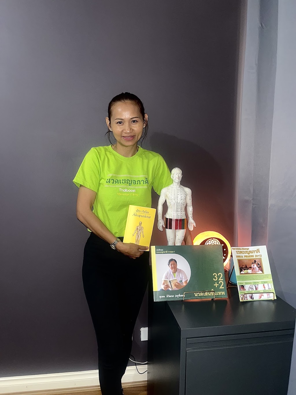 Tongtara Thai Solution Massage | 28E Hare St, Mullingar WA 6430, Australia | Phone: 0421 259 881