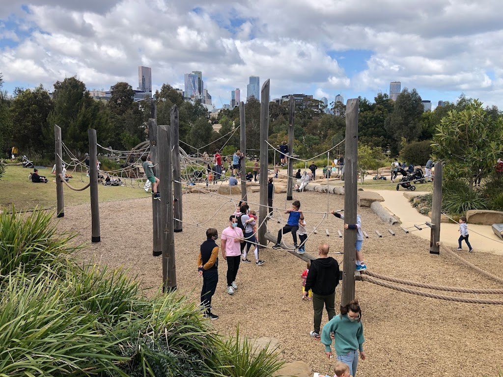 Royal Park Nature Play Playground | 28 Gatehouse St, Parkville VIC 3052, Australia | Phone: (03) 9658 9658