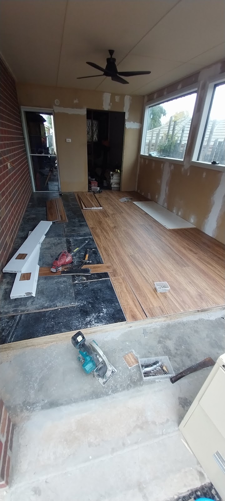 Bendigo home maintenance | 98 Inglis St, West Bendigo VIC 3550, Australia | Phone: 0469 326 647