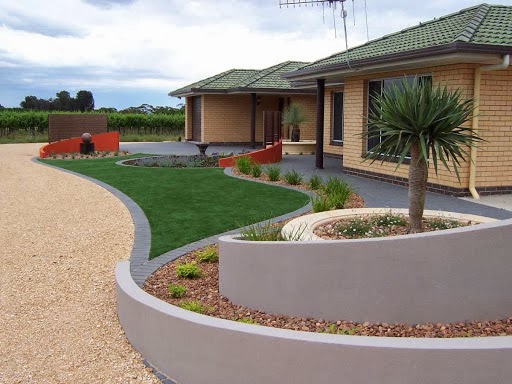 Creative Pools & Landscaping | store | Lot 34 Badcoe Rd, Loxton SA 5333, Australia | 0885844883 OR +61 8 8584 4883