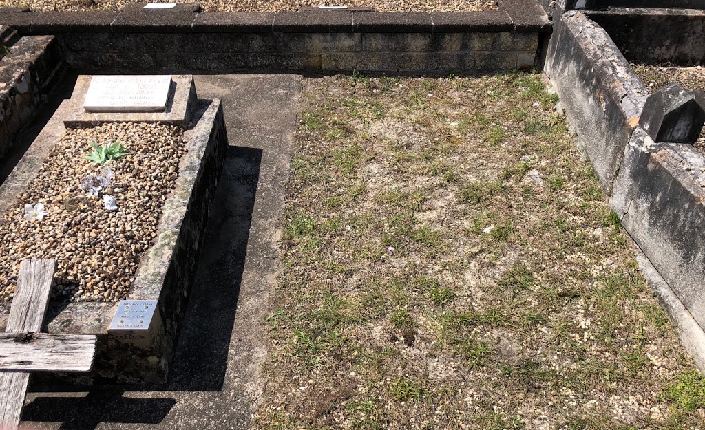 Raymond Terrace Cemetery | cemetery | Elizabeth Ave, Raymond Terrace NSW 2324, Australia | 0249800255 OR +61 2 4980 0255