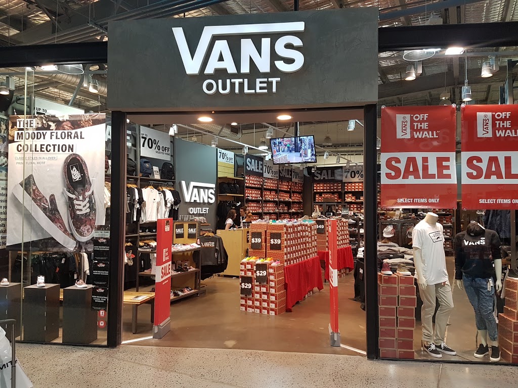 vans outlet melbourne