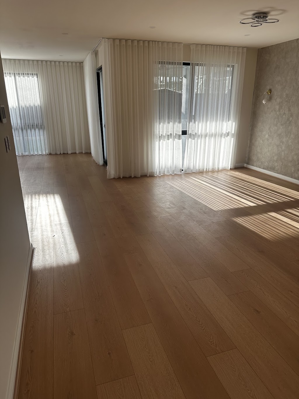 Infinity – Flooring | 17 Mindari St, Leppington NSW 2179, Australia | Phone: 0475 067 931