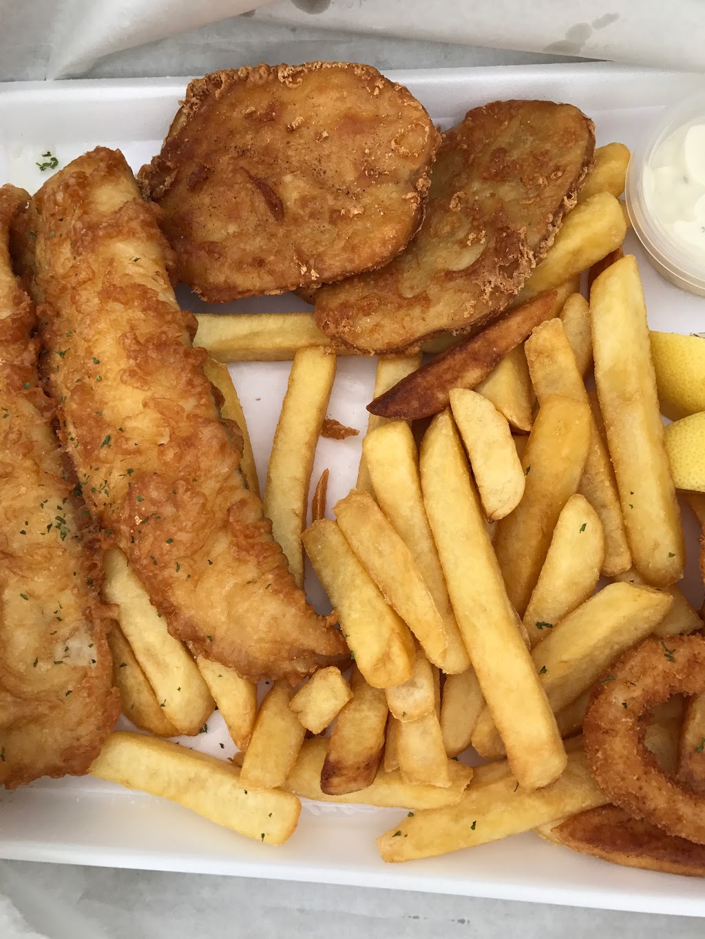 Fishies | restaurant | Burwood Heights Shopping Centre, 195, Vienna Rd, Alexandra Hills QLD 4161, Australia | 0738244323 OR +61 7 3824 4323