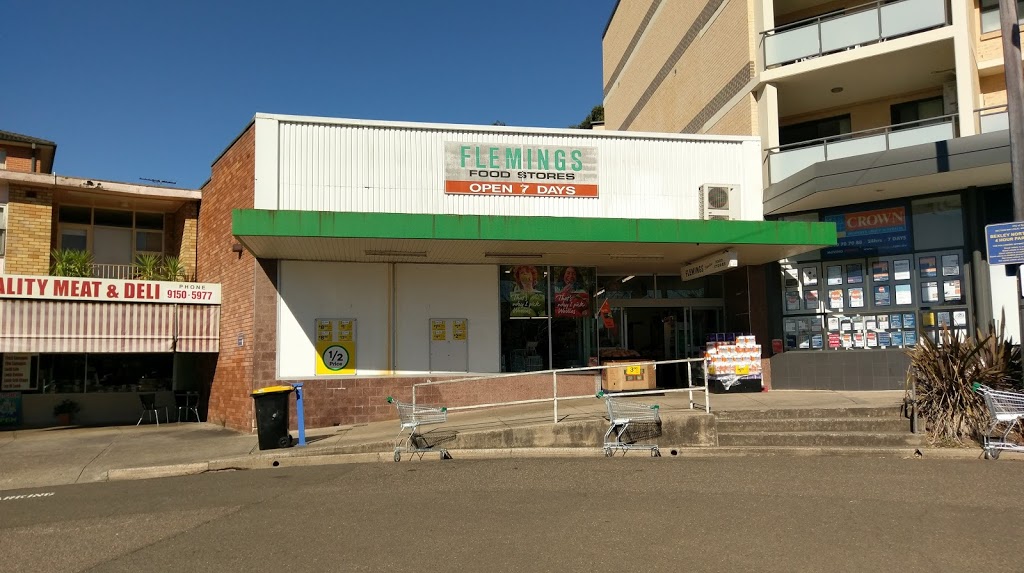 Woolworths | supermarket | 216 Sarsfield Circuit, Bexley North NSW 2207, Australia | 0285659263 OR +61 2 8565 9263