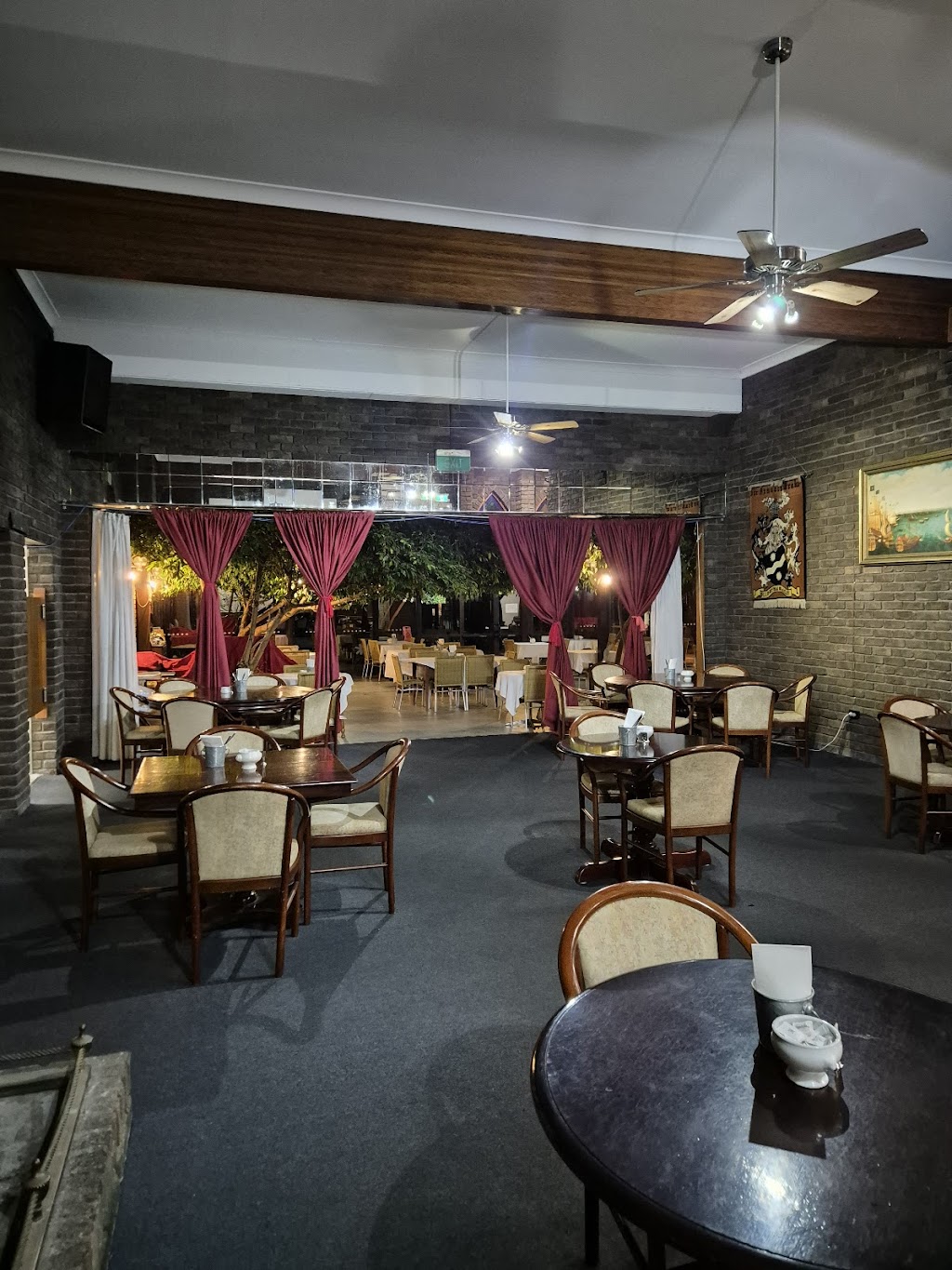 Bistro Nomad | 2259 Pacific Hwy, Heatherbrae NSW 2324, Australia | Phone: (02) 4987 1946