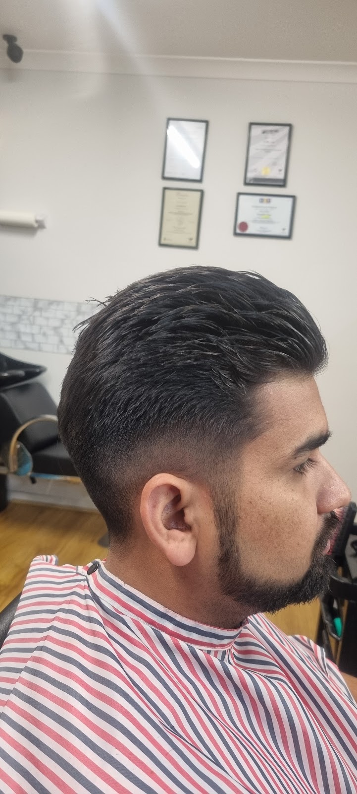 Lotus Hair And Beauty | 5 Snowbird Rd, Pakenham VIC 3810, Australia | Phone: 0401 096 997