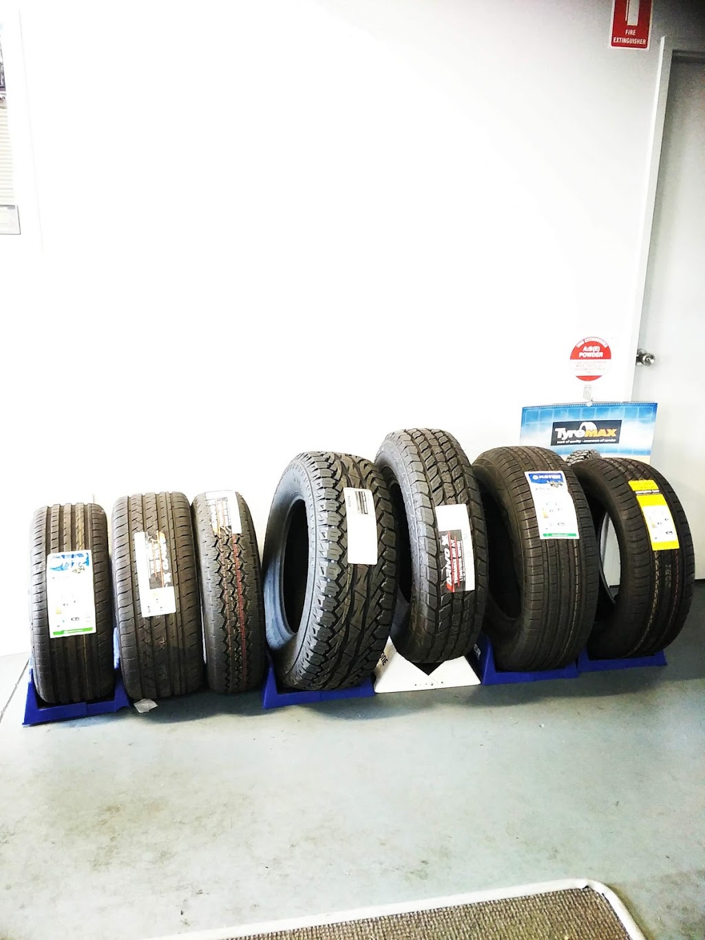 Tharys Gold Tyres - Belmont | car repair | 247 Great Eastern Hwy, Belmont WA 6104, Australia | 0861617997 OR +61 8 6161 7997