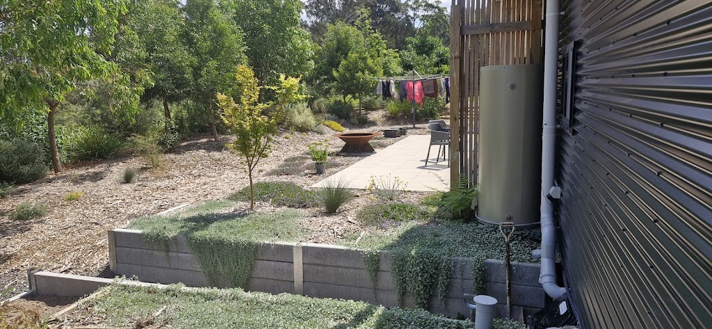 cape landscapes | 168 Kennedys Ln, Ewingsdale NSW 2481, Australia | Phone: 0472 595 688