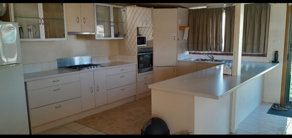 Fowlers Bay Accommodation | 18 Swan Terrace, Fowlers Bay SA 5690, Australia | Phone: 0401 447 562