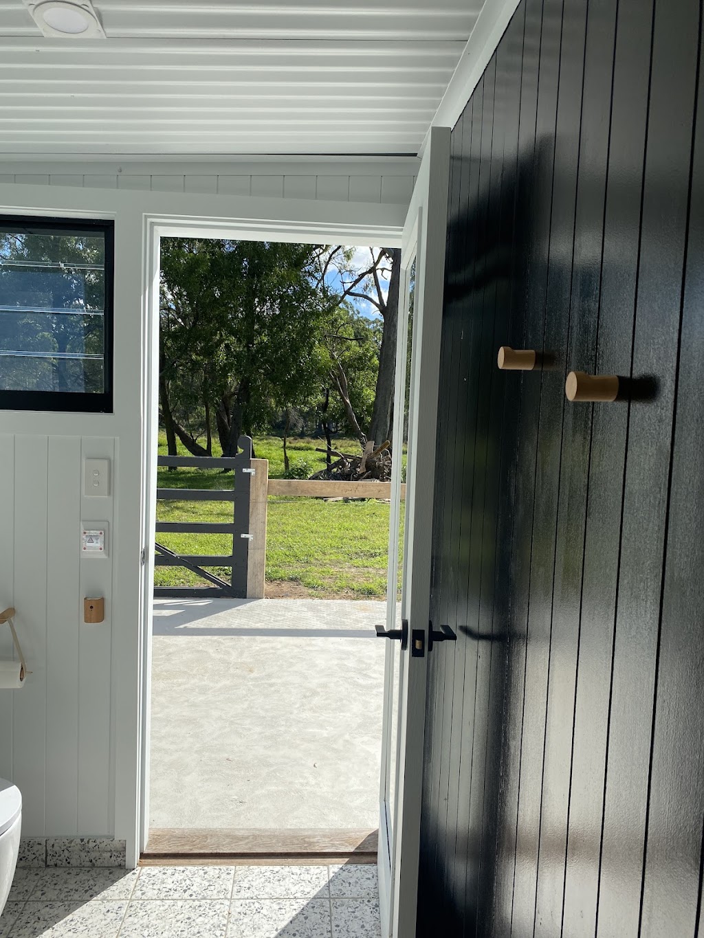 Cutaway Stables BnB | 2492 Old Hume Hwy, Woodlands NSW 2575, Australia | Phone: 0497 836 432