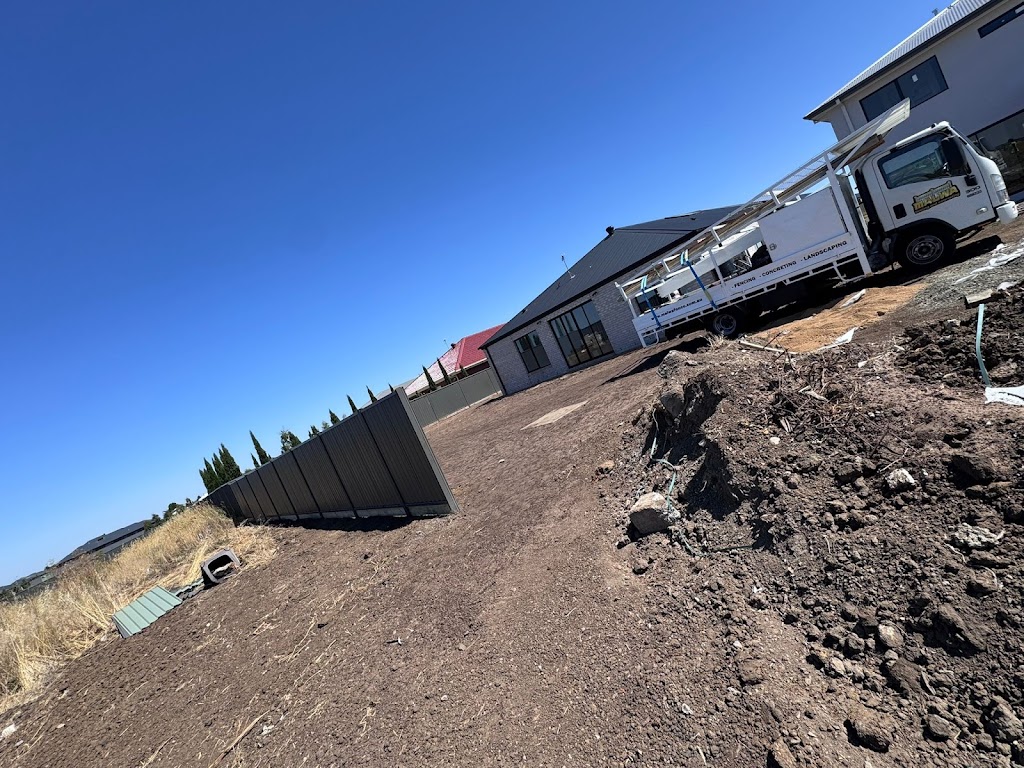 Malwa Fencing And Concreting | 13 Bolton St, Sebastopol VIC 3356, Australia | Phone: 0415 431 510