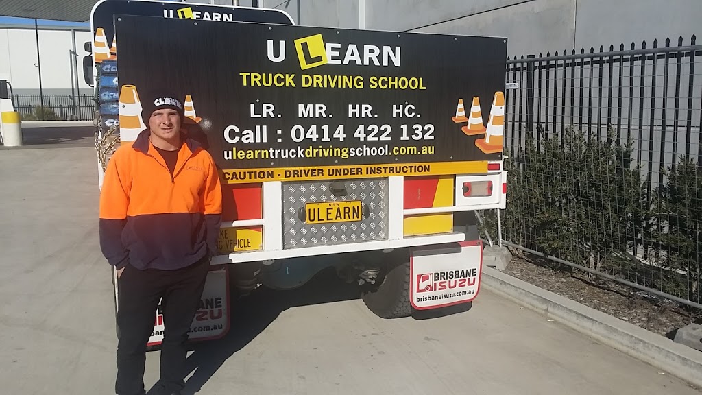 U Learn Truck Driving School -LR MR HR HC Truck Licence- | 23 Anzac Ave, Smeaton Grange NSW 2567, Australia | Phone: 0414 422 132