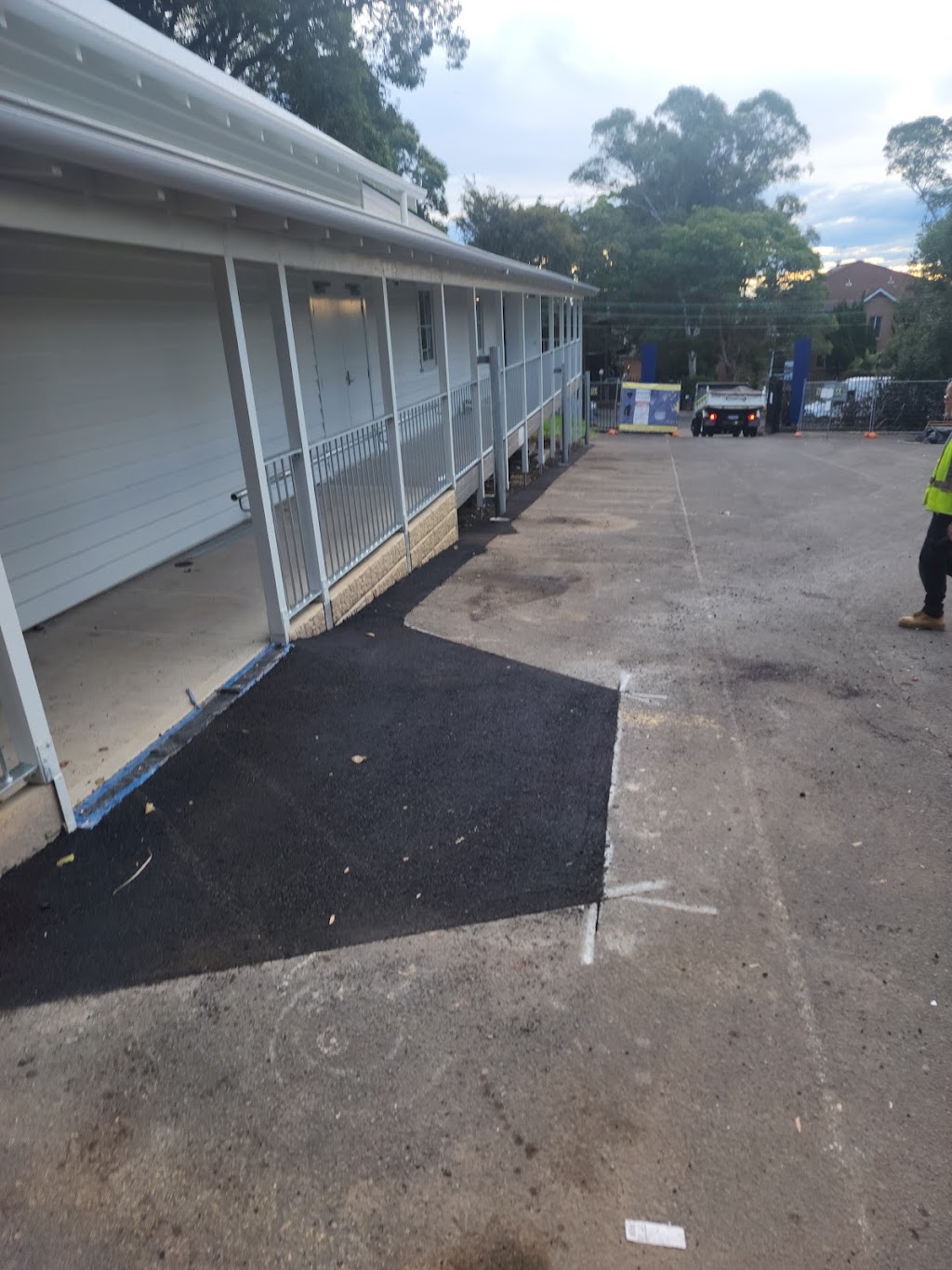 Southern cross bitumen | Commercial Rd, Vineyard NSW 2765, Australia | Phone: 0410 362 771