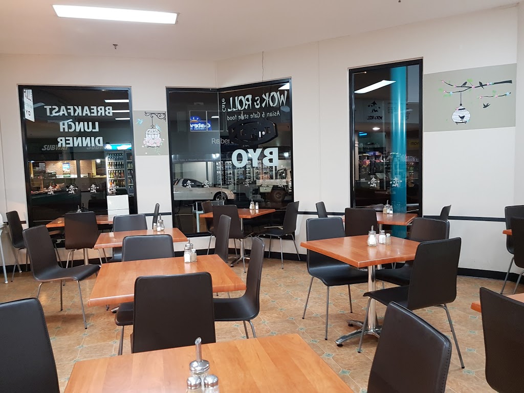 Wok & Roll Cafe | Shop 11 Gateway Shopping Ctr Cole St, Sorell TAS 7172, Australia | Phone: (03) 6269 2288