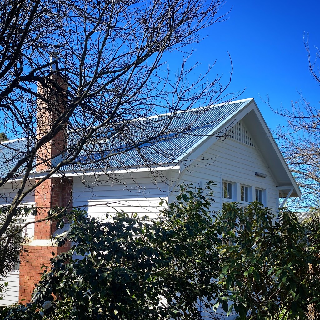 The Old School at Grand Ridge House | 2650 Grand Ridge Rd, Hallston VIC 3953, Australia | Phone: 0402 661 118