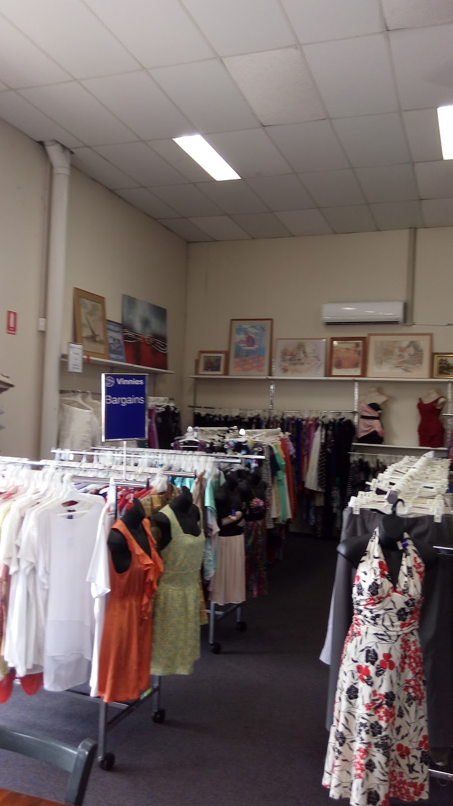 Vinnies Mt Druitt | 6/10 Mount St, Mount Druitt NSW 2770, Australia | Phone: (02) 9675 6860