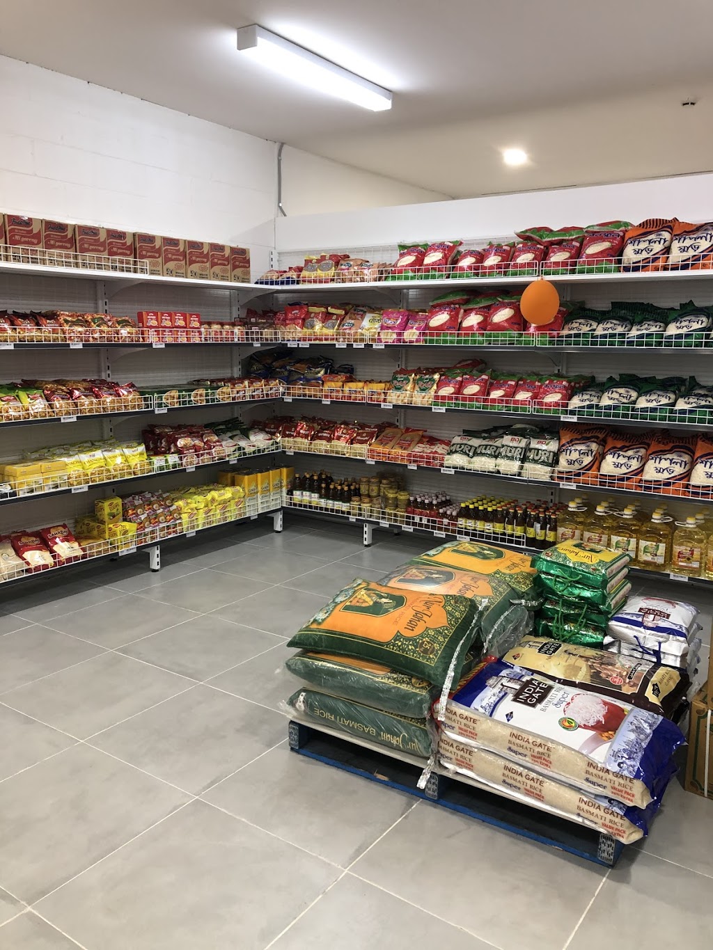 Bengal Store | grocery or supermarket | 19 Dobell Rd, Claymore NSW 2559, Australia | 0246100674 OR +61 2 4610 0674
