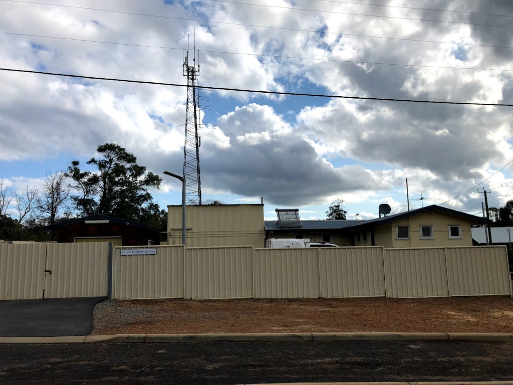 Dwellingup Police Station | 55 McLarty St, Dwellingup WA 6213, Australia | Phone: (08) 9538 1057