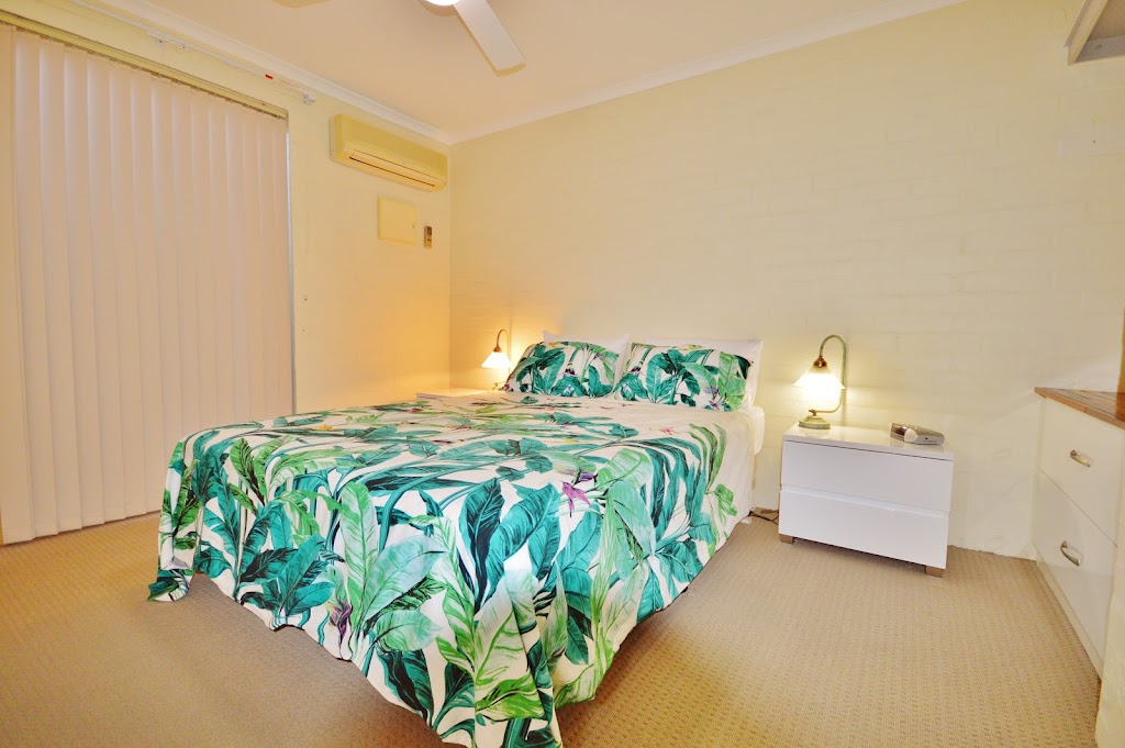 Photo by Palm Garden Apartment. Palm Garden Apartment | lodging | 17/47 Glass St, Kalbarri WA 6536, Australia | 0899370400 OR +61 8 9937 0400