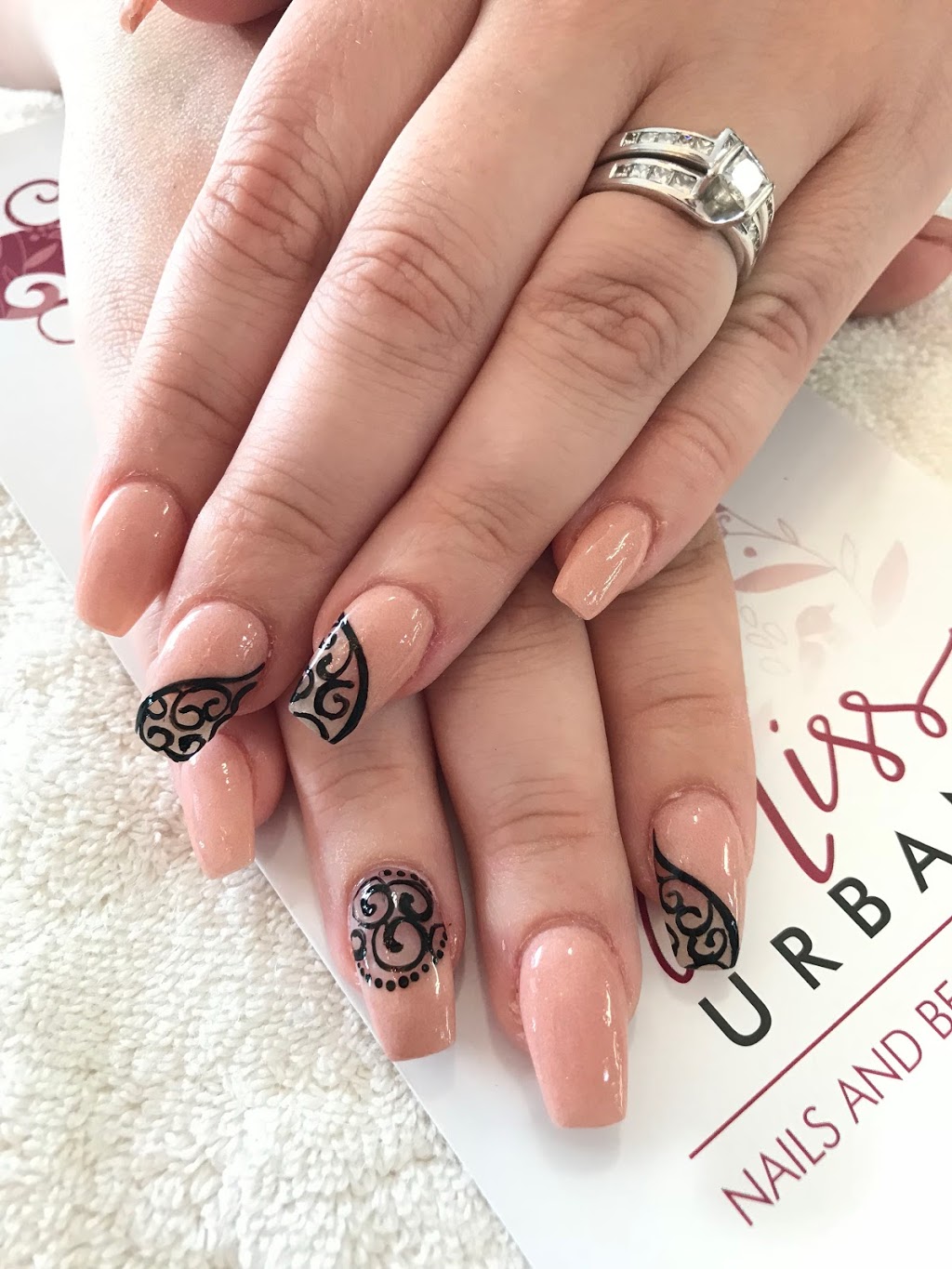 Miss Urban Nails and Beauty | 624 Main St, Mordialloc VIC 3195, Australia | Phone: (03) 9588 1800