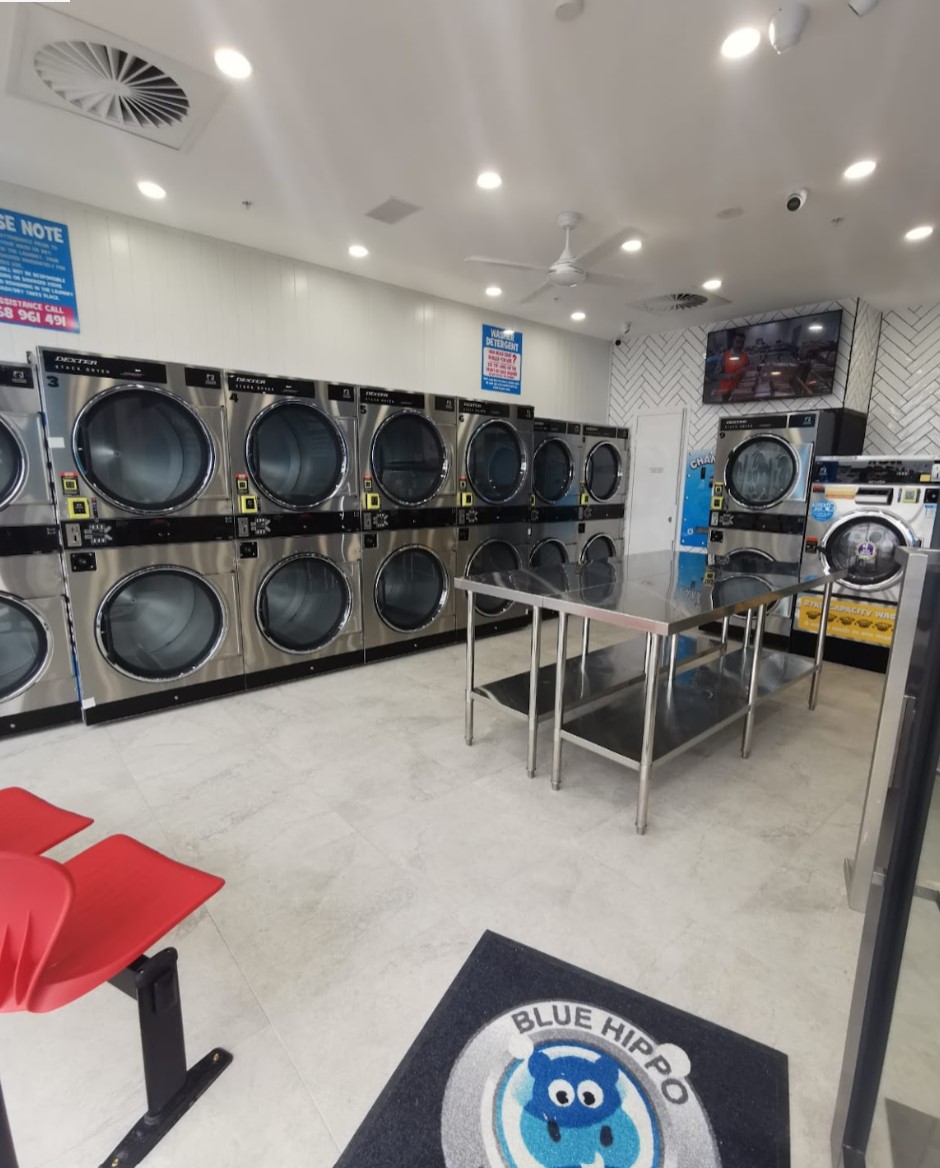 Blue Hippo Laundry - Clyde North | Shop 17B/21 St Germain Blvd, Clyde North VIC 3978, Australia | Phone: 0468 961 491