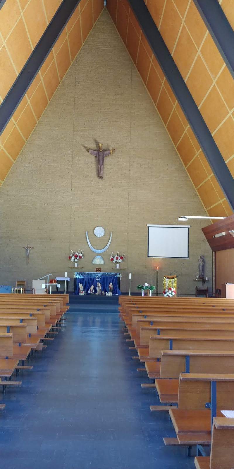 Our Lady of the Snows | church | Coronation Ave, Bright VIC 3741, Australia | 0357521005 OR +61 3 5752 1005