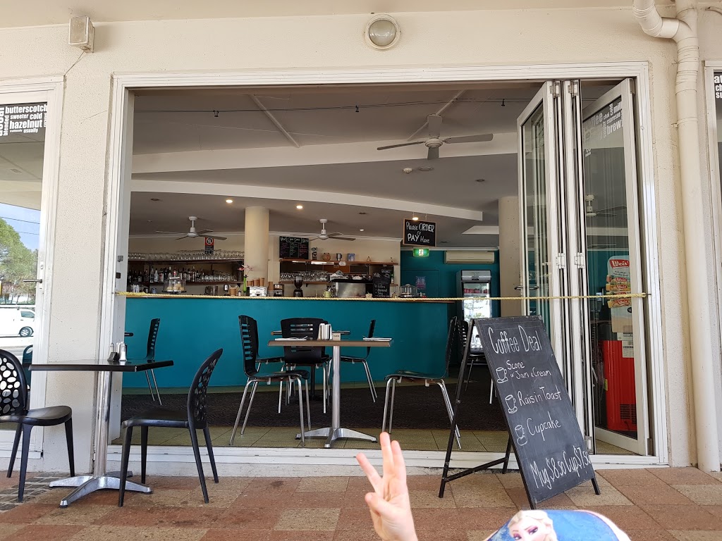 Tides Cafe & Restaurant | restaurant | 2 Belmont St, Swansea NSW 2281, Australia | 0249715152 OR +61 2 4971 5152