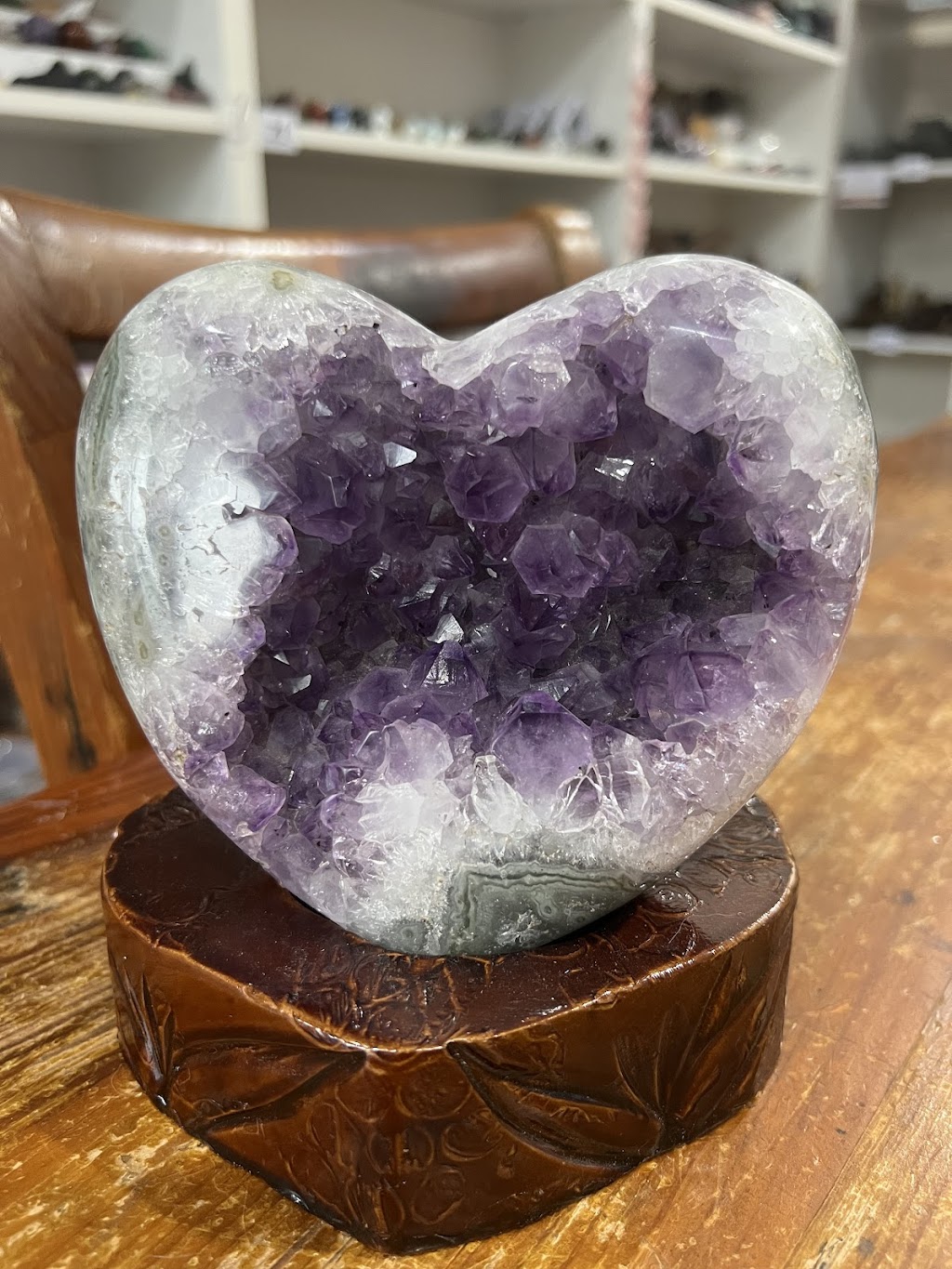 Crystals By Sisters | 38-42 St Covet Ct, Glenlogan QLD 4280, Australia | Phone: 0433 500 842
