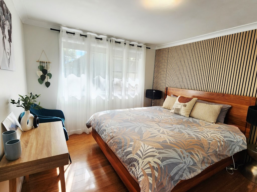 Panorama Spa Retreat in Blue Mountains | 14 Panorama Cres, Wentworth Falls NSW 2782, Australia | Phone: 0412 541 620