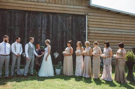 Bonnie Brae Barn Weddings |  | 975 Flynns Creek Rd, Flynn VIC 3844, Australia | 0411884211 OR +61 411 884 211
