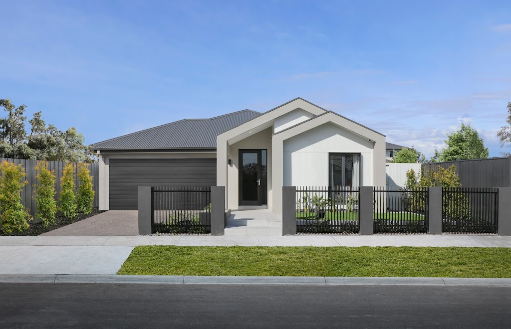 Metricon Homes Sunbury - Redstone Estate | 8 President Rd, Sunbury VIC 3429, Australia | Phone: 1300 786 773