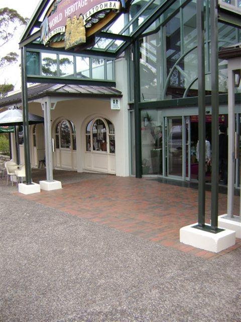 Echo Point Plaza, Katoomba, Blue Mountains | shopping mall | 33/37 Echo Point Rd, Katoomba NSW 2780, Australia | 0289201233 OR +61 2 8920 1233