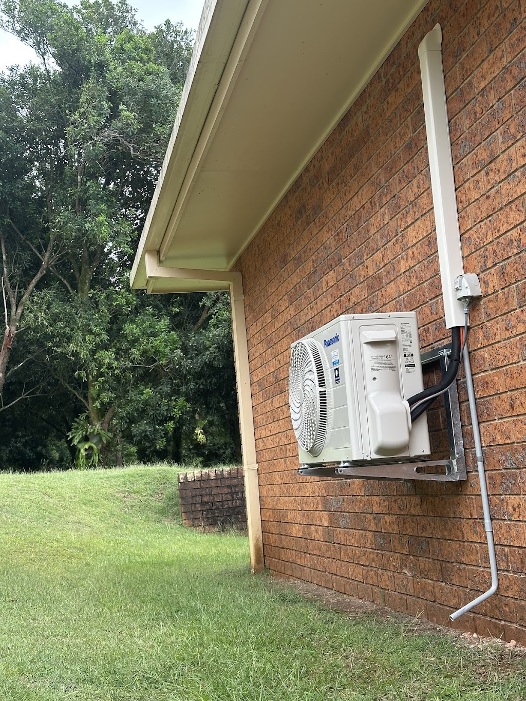 Skip Air Conditioning | 10B Mia Ct, Ocean Shores NSW 2483, Australia | Phone: 0406 485 187