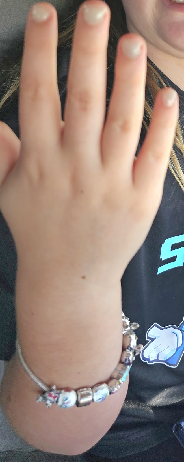 Ozzee Nails & Spa | Big Fish Junction, Shop 9/459 Pumicestone Rd, Caboolture QLD 4510, Australia | Phone: 0434 398 090
