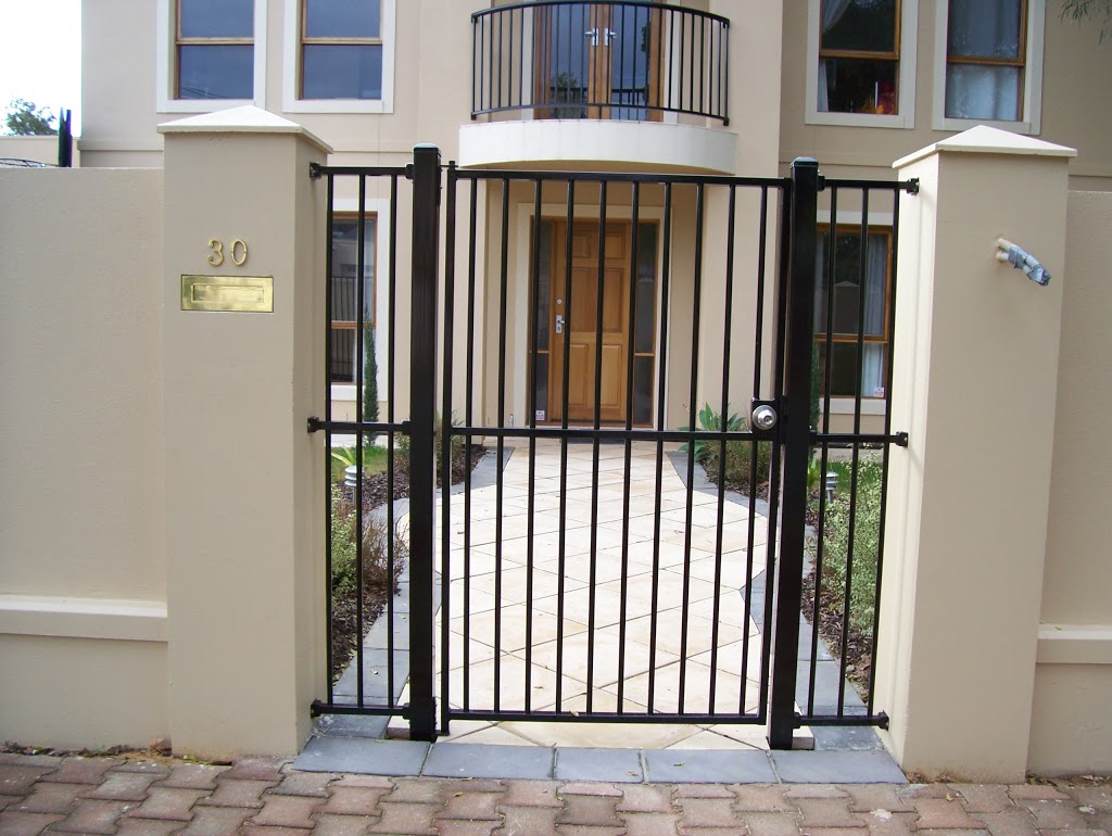 PRESTIGE FENCING | 2 Texel Ct, Salisbury South SA 5106, Australia | Phone: (08) 8250 8383