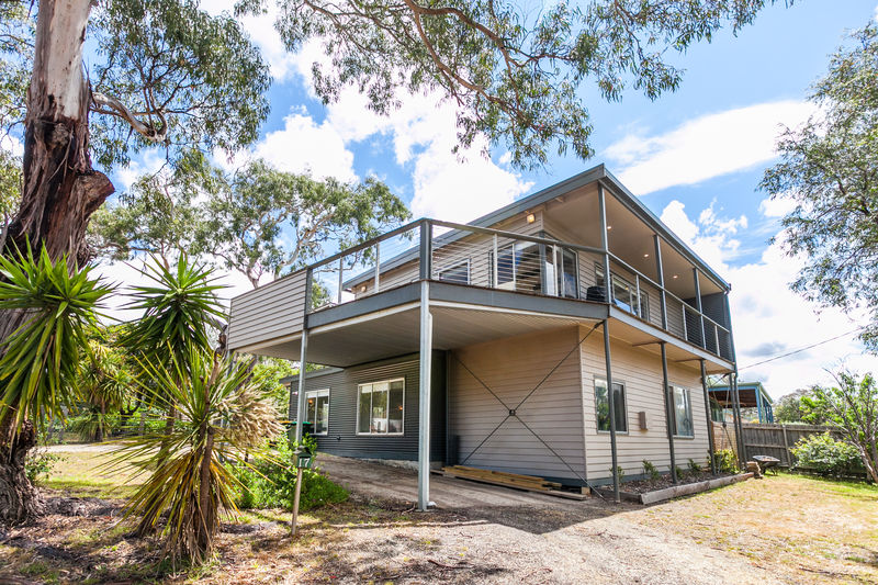 CABALLO Holiday Home Anglesea | lodging | 17 Mawson Ave, Anglesea VIC 3230, Australia | 0352632214 OR +61 3 5263 2214