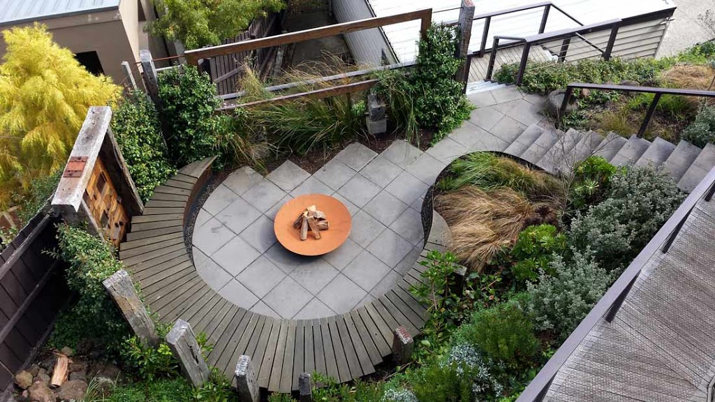 Ross Uebergang Design & Landscape | furniture store | 812 Creswick-Newstead Rd, Sandon VIC 3462, Australia | 0403426746 OR +61 403 426 746