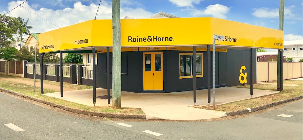 Raine & Horne Redcliffe | real estate agency | 566 Oxley Ave, Scarborough QLD 4020, Australia | 0732834300 OR +61 7 3283 4300