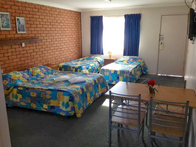 Culburra Beach Motel | lodging | 56 Brighton Parade, Culburra Beach NSW 2540, Australia | 0244472053 OR +61 2 4447 2053