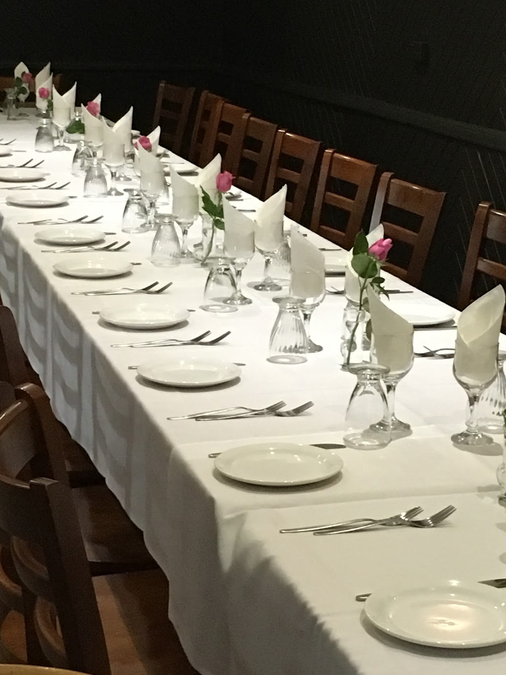 Don Angelos Restaurant | meal takeaway | 21 Sydney Rd, Coburg VIC 3058, Australia | 0888888888 OR +61 8 8888 8888