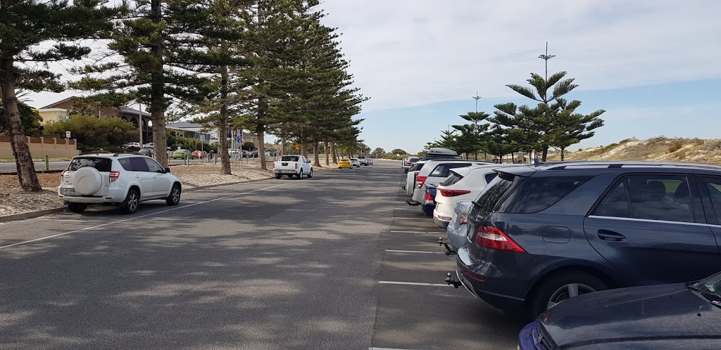 Semaphore South Foreshore Car Park | parking | Esplanade, Semaphore South SA 5019, Australia