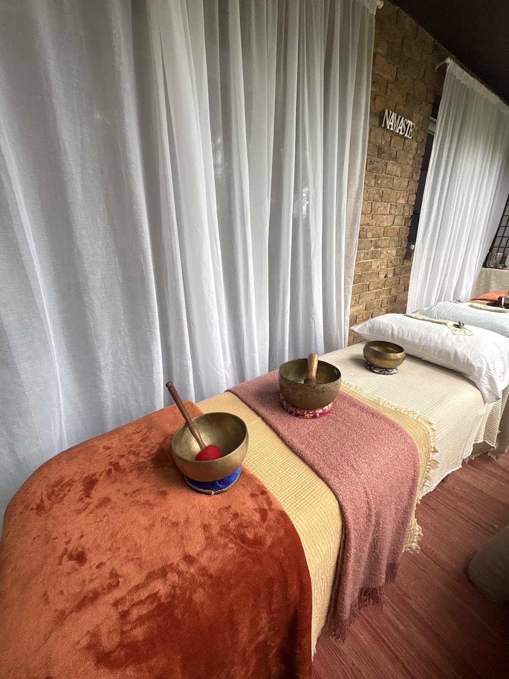 Ann Steyn Sound Healing | Albion St, Waverley NSW 2031, Australia | Phone: 0408 648 096