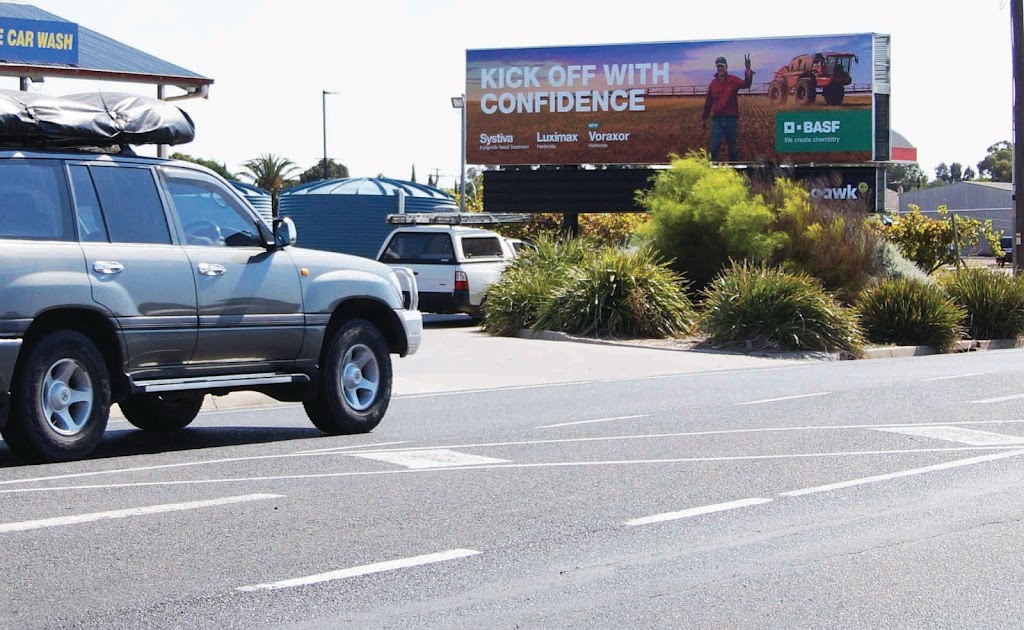 Gawk Billboard Nhill | 3 Middleton Ave, Nhill VIC 3418, Australia | Phone: (03) 5409 2655