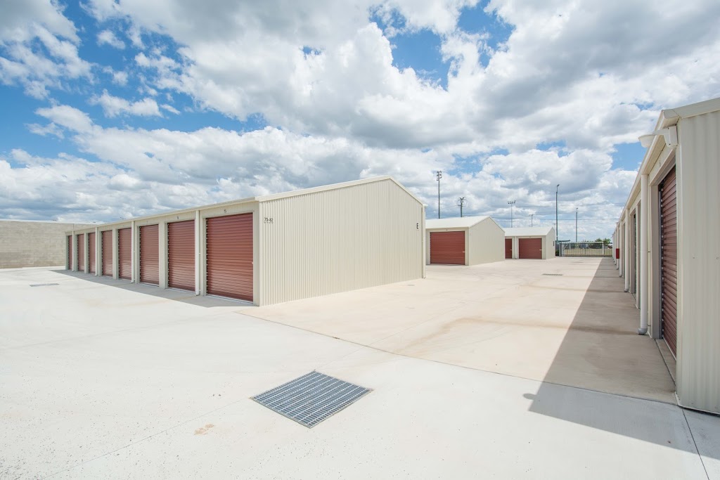 High n Dry Self-Storage | storage | 50 Ritchie St, Norville QLD 4670, Australia | 0437333921 OR +61 437 333 921
