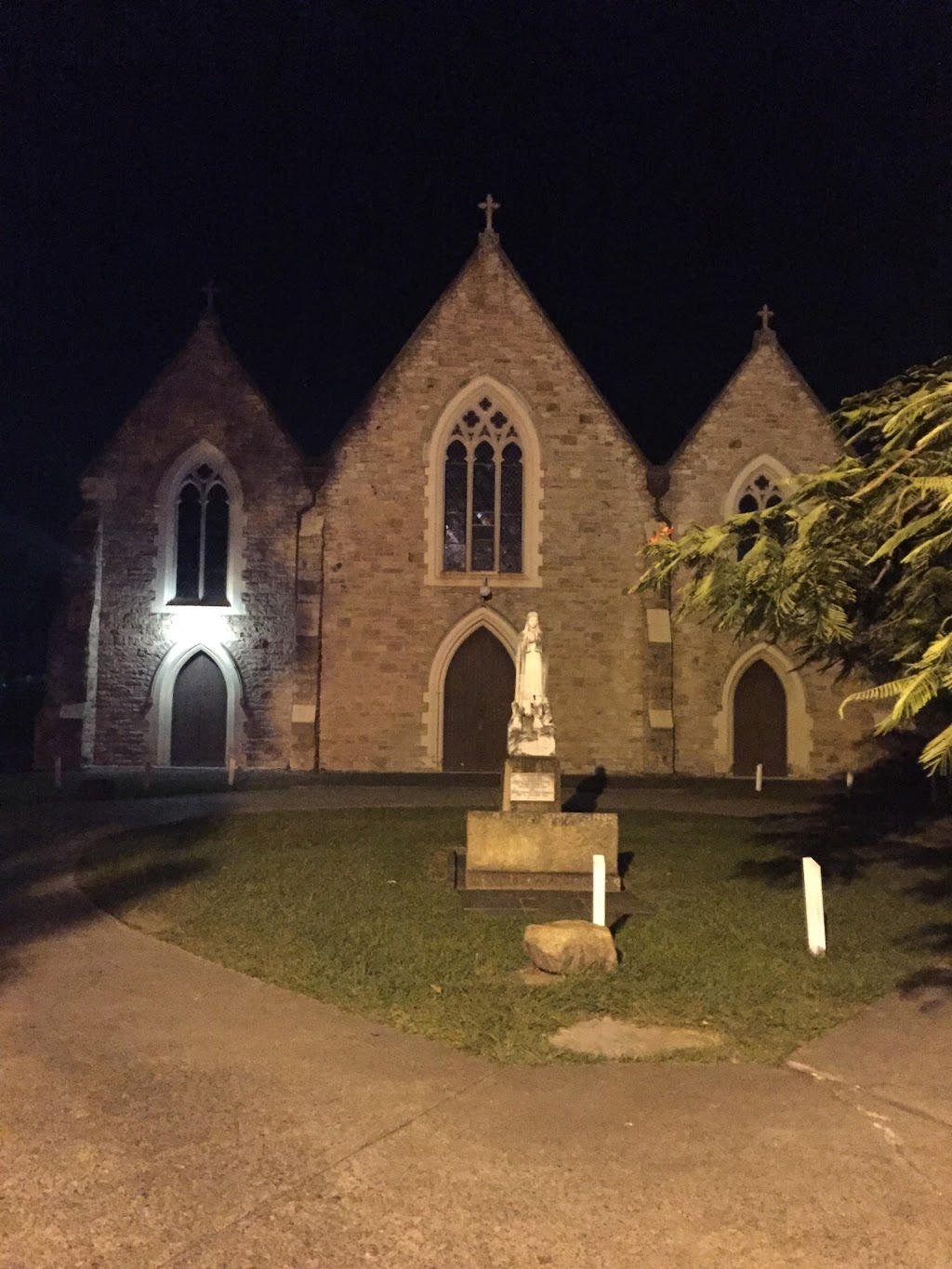 St Patricks Church | church | 58 Morgan St, Fortitude Valley QLD 4006, Australia | 0733243030 OR +61 7 3324 3030