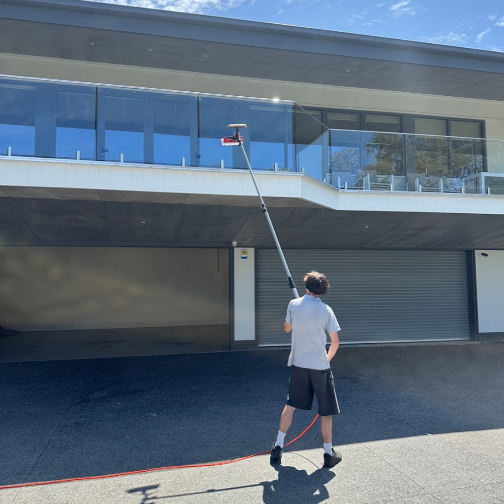 Pristine Cleaning - Window Cleaning & Pressure Washing | 66 Niblick St, Anglesea VIC 3230, Australia | Phone: 0498 222 513