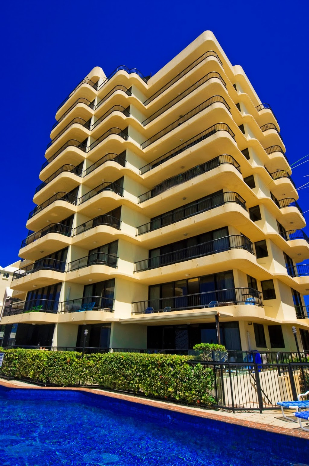 Pelican Sands Beach Resort | lodging | 335 Golden Four Dr, Tugun QLD 4224, Australia | 0755347744 OR +61 7 5534 7744