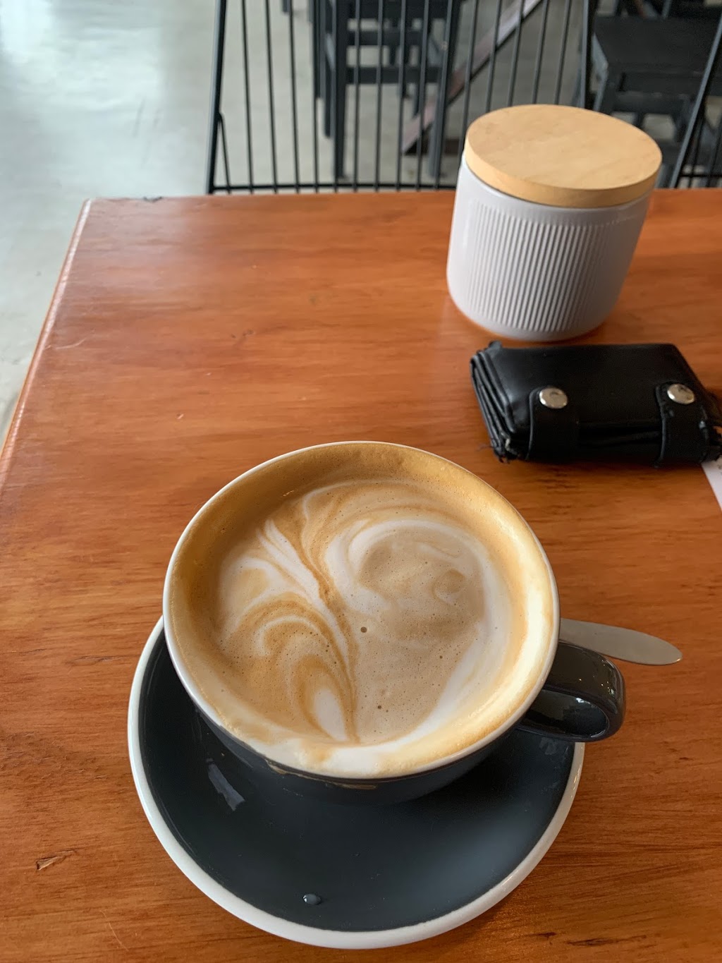 Madem Espresso | cafe | 27 Muntz St, Wangaratta VIC 3677, Australia | 0435291111 OR +61 435 291 111